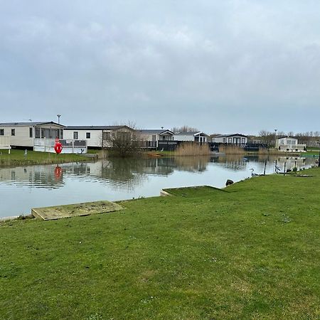 Waterside Ingoldmells S7 Santanavan 4 Hotel Exterior photo