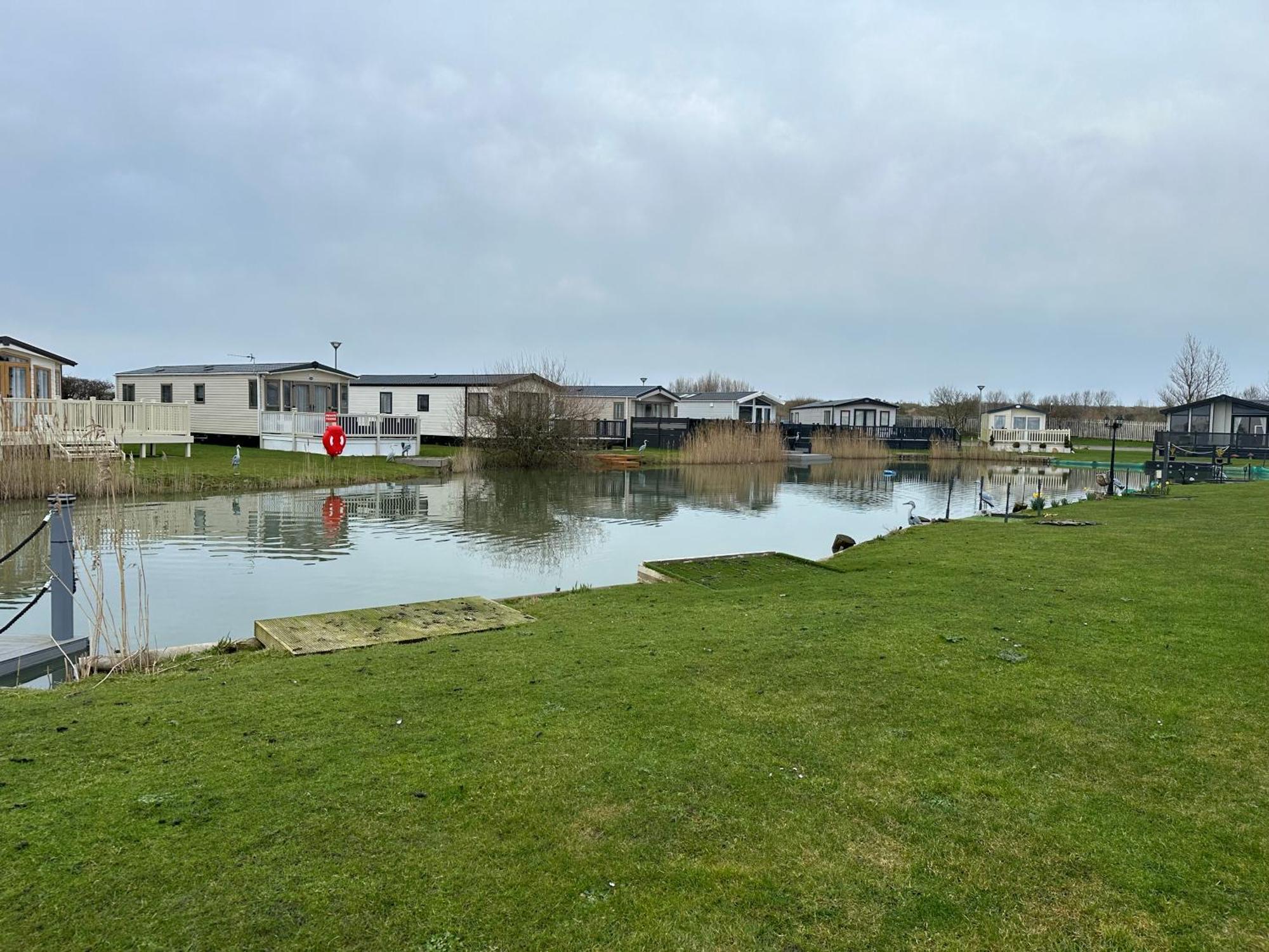 Waterside Ingoldmells S7 Santanavan 4 Hotel Exterior photo